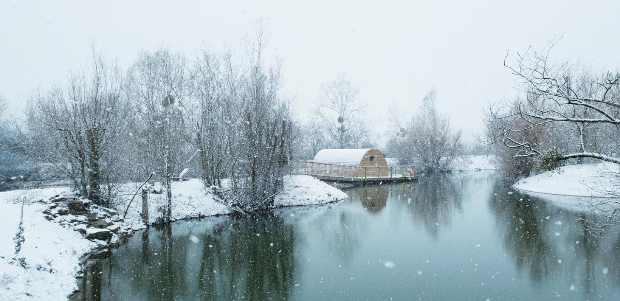 Lodges Des Grands Crus Chablis Exterior photo